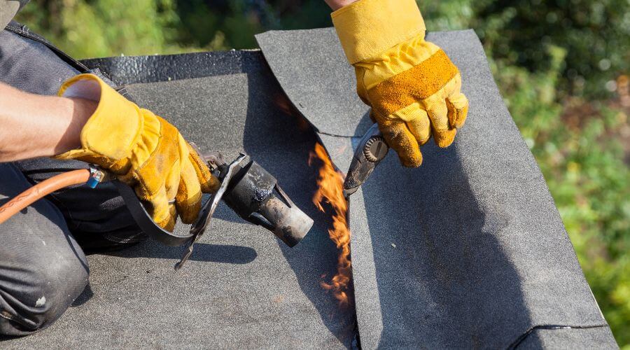 Professional gutter cleaning in Mount Judea, AR